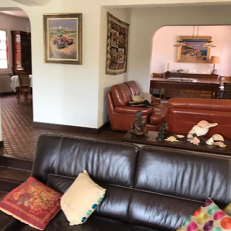 A 350m Des Calanques Villa *